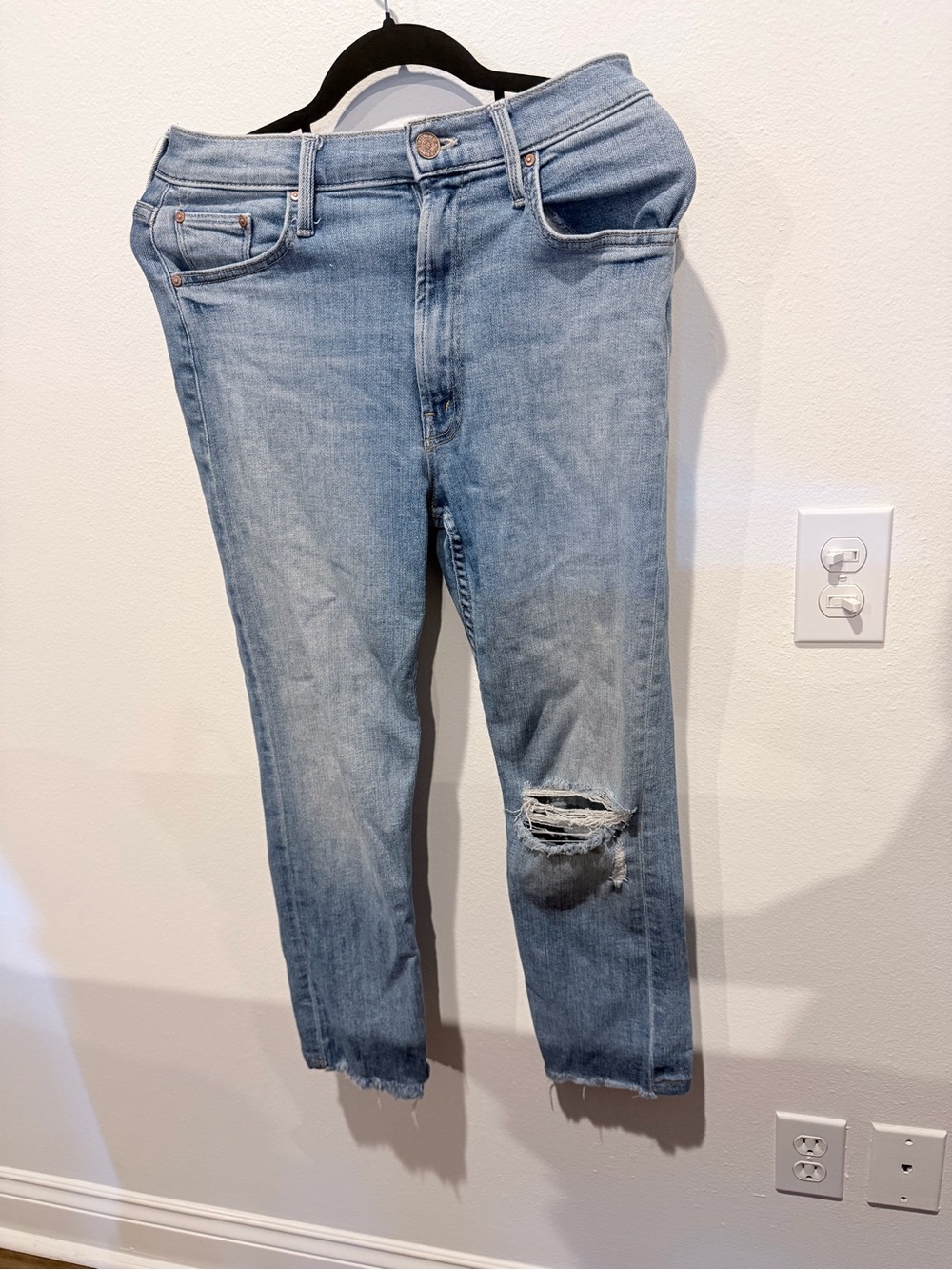 MOTHER Light Wash Straight Leg Jeans with Knee Distress